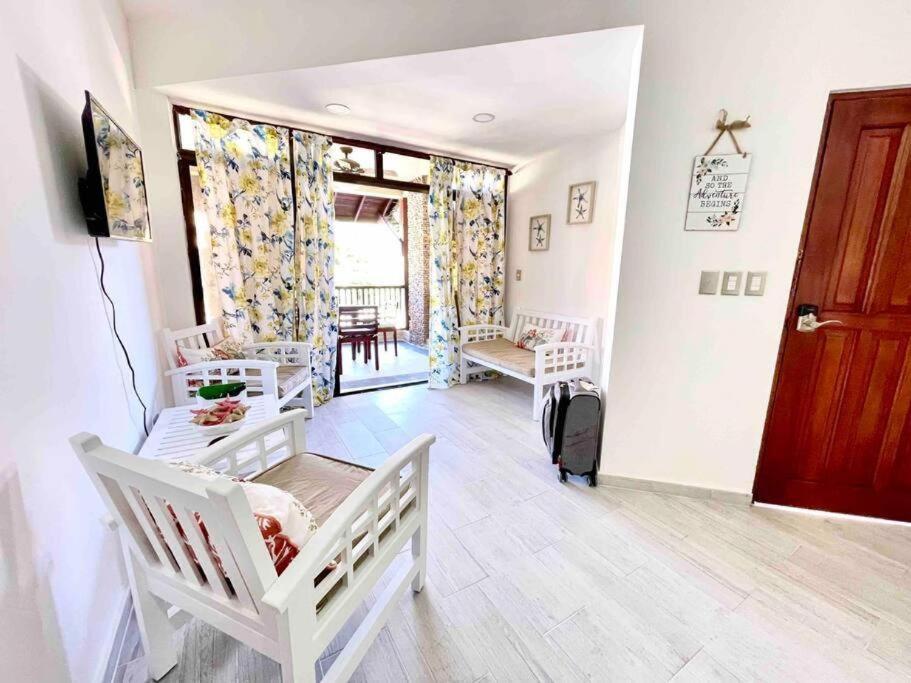Las Terrenas Beachfront 2 Bedrooms Condo With Pool מראה חיצוני תמונה